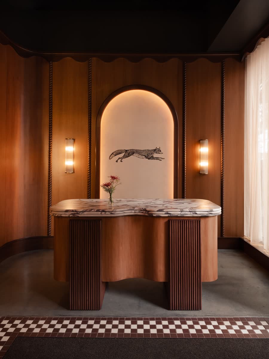 An arched plaster niche at Charlie Fox